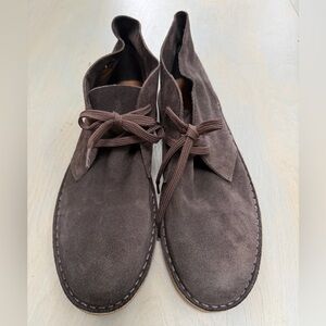 Robert Wayne Dark Brown Suede Boots